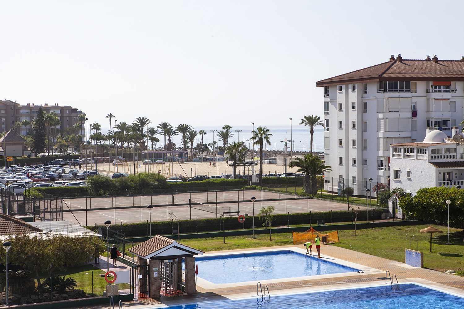 Апартаменти A 100M De Playa Piscina Y Todos Los Servicios Торрокс Екстер'єр фото