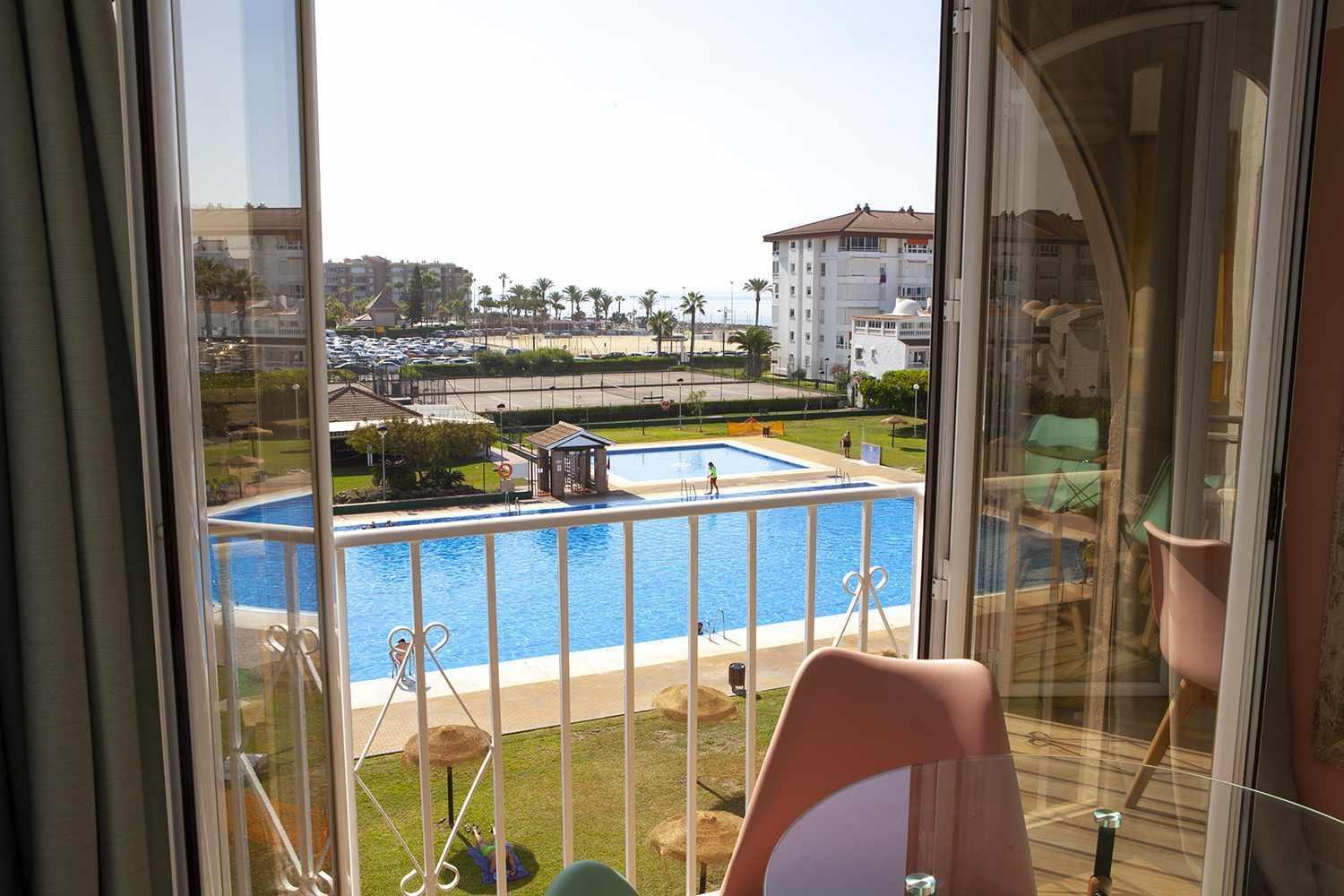 Апартаменти A 100M De Playa Piscina Y Todos Los Servicios Торрокс Екстер'єр фото